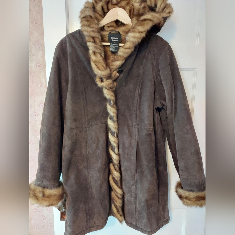 Vintage Dennis Basso Genuine Brown Suede & Faux Fur Penny Lane Coat